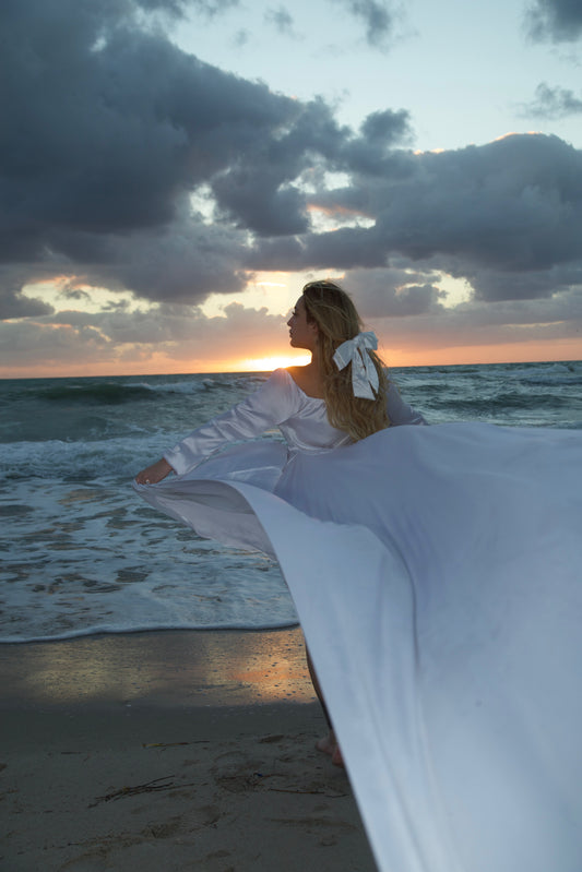 White flying Dress